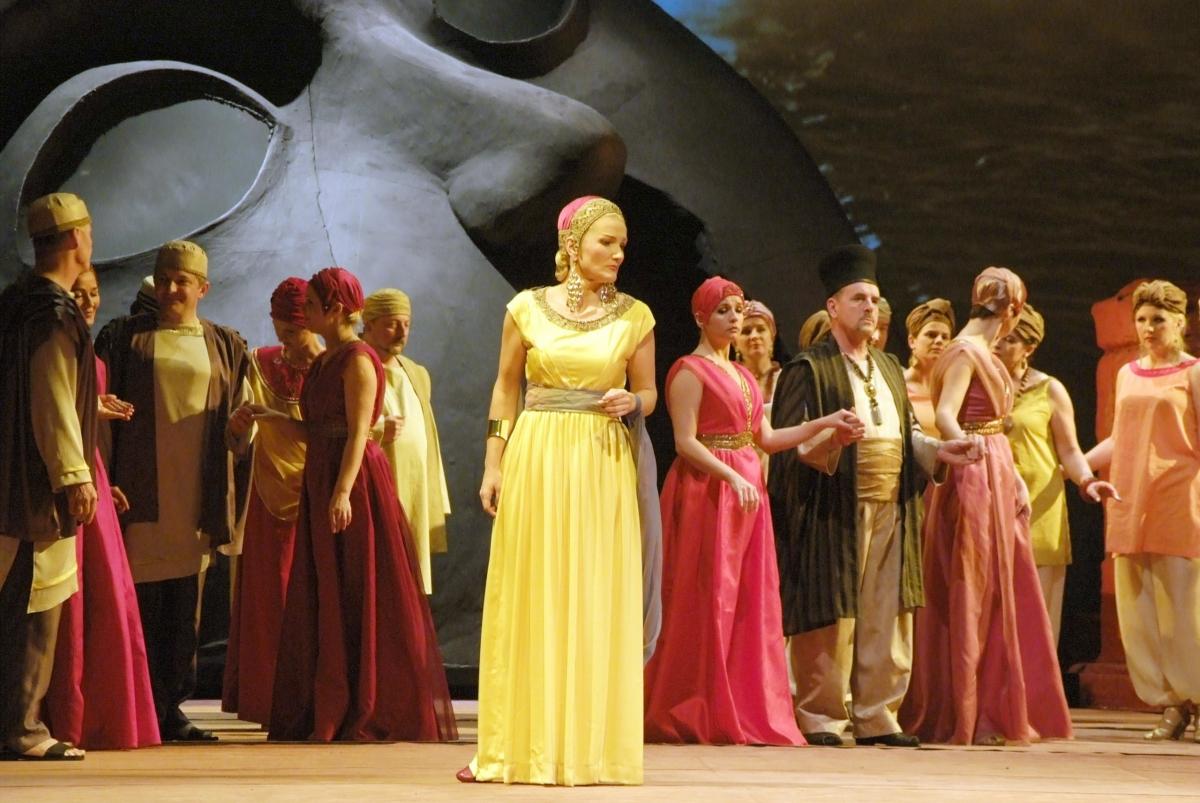 Dydona i Eneasz [2011]